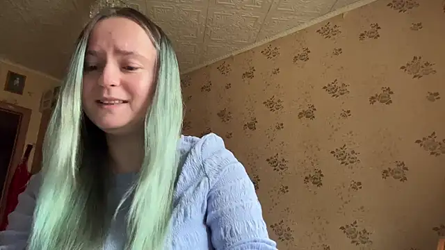 Bubblegum Tempt online show from April 28, 2026, 8:19 am