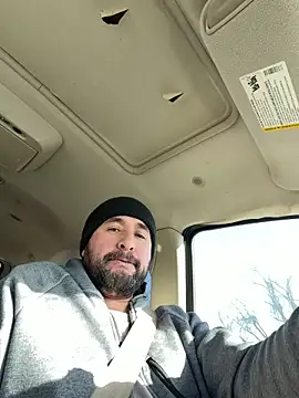 yolanda339 online show from February 7, 2026, 7:00 pm