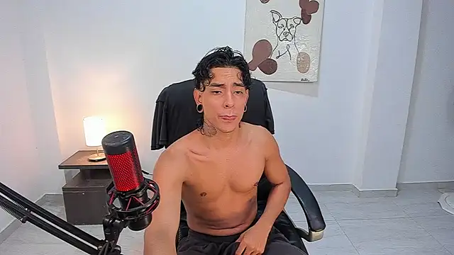 paisa hotx online show from February 8, 2026, 2:20 am