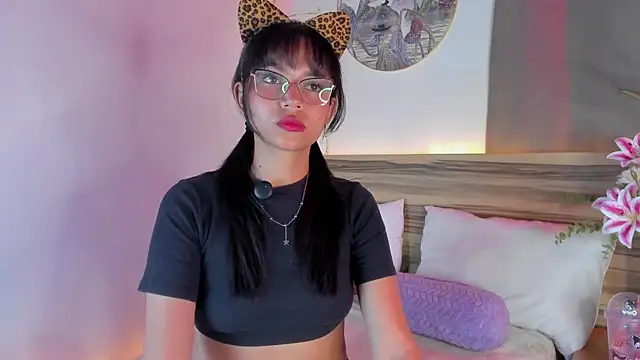 EvaLune online show from April 10, 2026, 8:05 pm