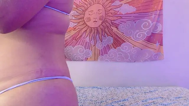 Snapshot of Eimy_star chatting on February 19, 2026, 12:07 am Eimy star online show from February 19, 2026, 12:07 am