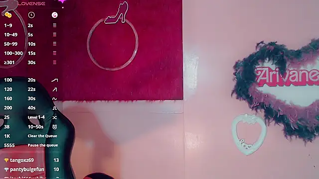 Snapshot of isabella_vogue chatting on February 13, 2026, 11:32 am isabella vogue online show from February 13, 2026, 11:32 am