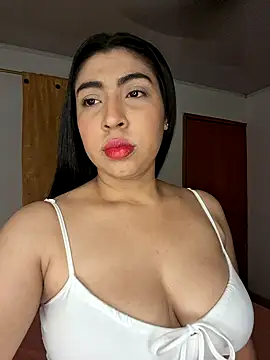 sweetlaura 29 online show from February 10, 2026, 5:06 am