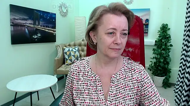 MONA W online show from March 27, 2026, 11:33 am