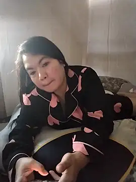 Zyramae 25 online show from March 21, 2026, 6:14 am