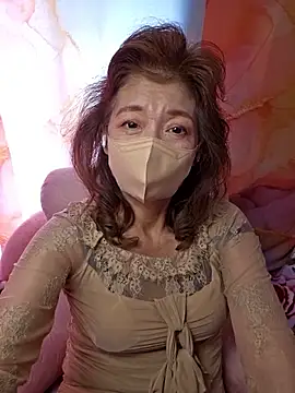 Snapshot of URAN429 chatting on February 24, 2026, 5:19 am URAN429 online show from February 24, 2026, 5:19 am