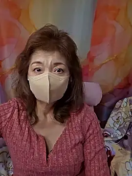 Snapshot of URAN429 chatting on February 19, 2026, 5:10 pm URAN429 online show from February 19, 2026, 5:10 pm