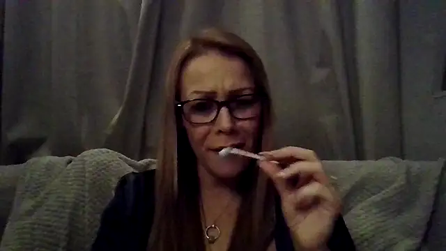 Snapshot of Majestic-Maya chatting on February 17, 2026, 11:02 pm Majestic-Maya online show from February 17, 2026, 11:02 pm