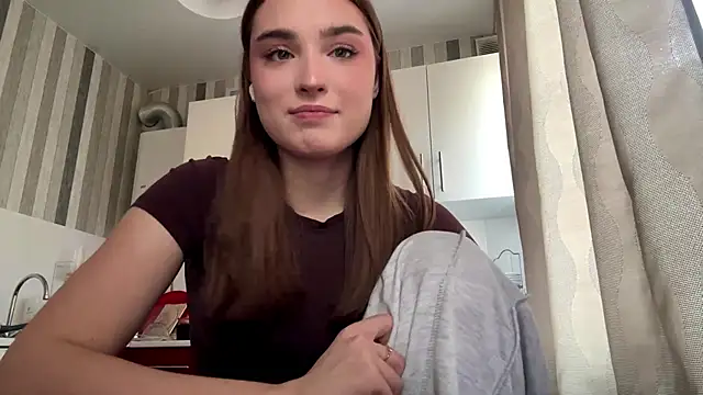 LissaBliss online show from March 7, 2026, 12:10 pm