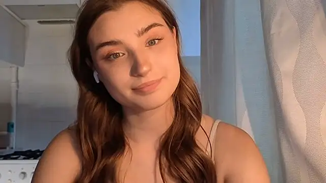 Snapshot of LissaBliss chatting on May 28, 2026, 2:23 pm LissaBliss online show from May 28, 2026, 2:23 pm