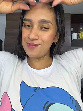 LunaHeat online show from April 4, 2026, 5:08 pm