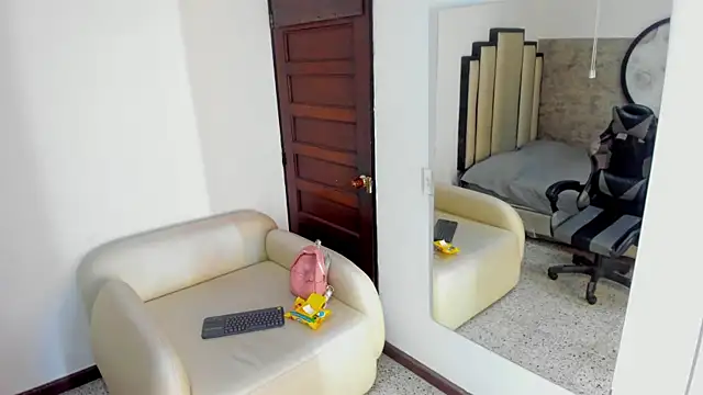 Snapshot of Philipp-Jones chatting on February 25, 2026, 1:22 pm Philipp-Jones online show from February 25, 2026, 1:22 pm