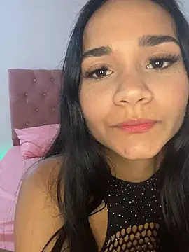 Maria x Alejandra online show from March 3, 2026, 4:25 pm