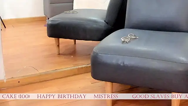 Snapshot of Oliviia_williams chatting on February 20, 2026, 11:34 am Oliviia williams online show from February 20, 2026, 11:34 am