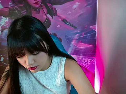 Snapshot of Kaytlin_James chatting on February 5, 2026, 12:12 pm Kaytlin James online show from February 5, 2026, 12:12 pm