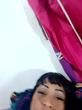 Snapshot of SabrinaColin chatting on February 12, 2026, 1:16 am SabrinaColin online show from February 12, 2026, 1:16 am