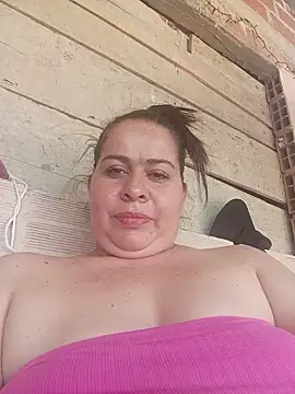 Snapshot of Diana_006 chatting on February 27, 2026, 7:03 pm Diana 006 online show from February 27, 2026, 7:03 pm