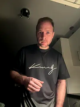 Sentinel801 online show from November 18, 2025, 4:16 am