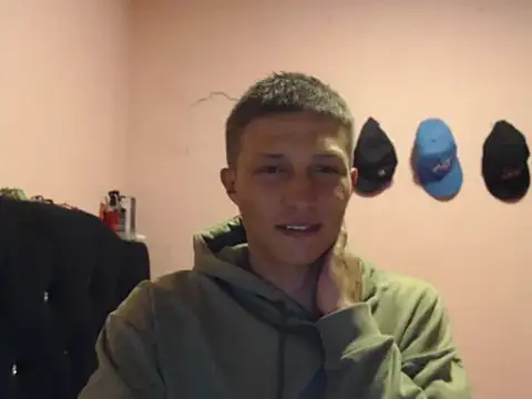 Snapshot of Cronos_Hot_8 chatting on February 12, 2026, 8:14 am Cronos Hot 8 online show from February 12, 2026, 8:14 am