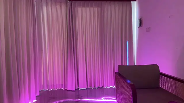 Snapshot of ViviNoir chatting on February 12, 2026, 12:54 am ViviNoir online show from February 12, 2026, 12:54 am