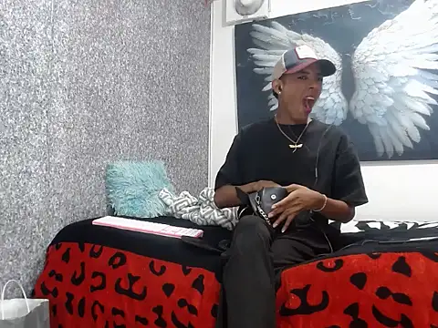 Snapshot of timmy_turner_x18 chatting on February 27, 2026, 2:01 am timmy turner x18 online show from February 27, 2026, 2:01 am