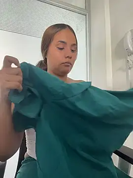 Snapshot of Noa_Harper- chatting on February 28, 2026, 9:14 pm Noa Harper- online show from February 28, 2026, 9:14 pm