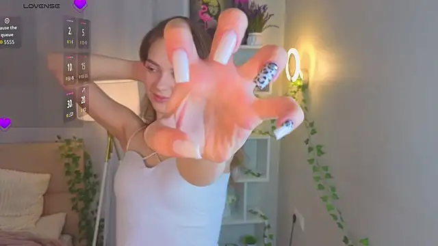 RoseliaLocatelli online show from June 1, 2026, 3:07 am