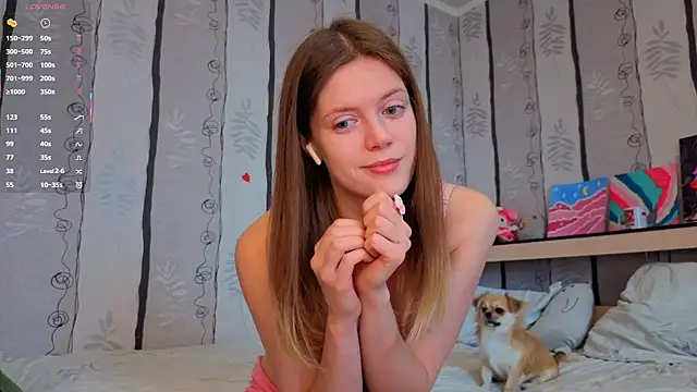 SueFerreyra online show from March 19, 2026, 8:03 am