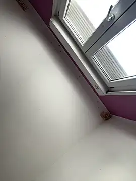 SofieKayla online show from April 22, 2026, 9:16 am