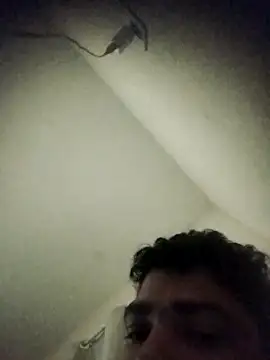 matheusalvesba online show from April 12, 2026, 9:18 pm