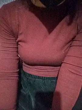 quanchatseex online show from March 10, 2026, 7:45 am