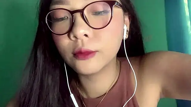 Snapshot of TerisaYellow chatting on February 10, 2026, 7:07 am TerisaYellow online show from February 10, 2026, 7:07 am