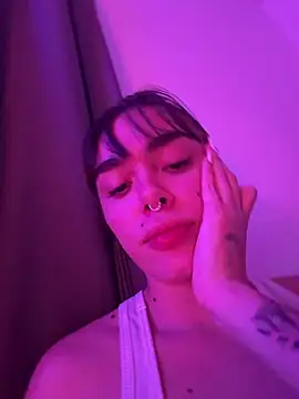 Just Lu online show from March 30, 2026, 5:09 am