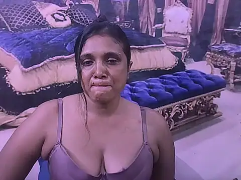 IndianSexyLady20 online show from February 17, 2026, 8:50 pm