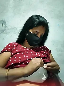 Sexy khushi19 online show from February 16, 2026, 1:32 pm