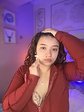 Honny Blaice  online show from April 9, 2026, 11:49 am