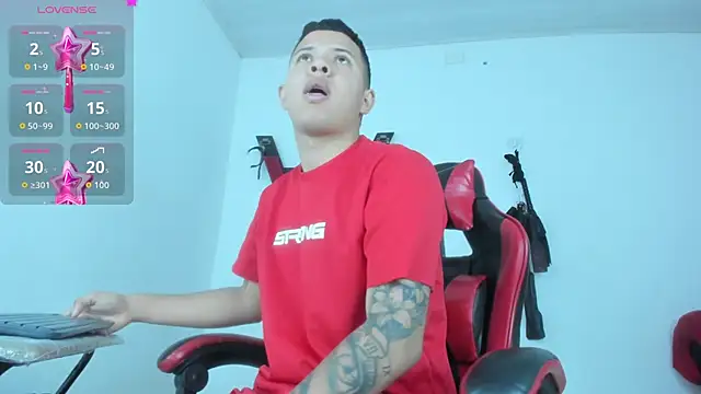 Snapshot of Steven_and_Camilo18 chatting on February 28, 2026, 11:32 am Steven and Camilo18 online show from February 28, 2026, 11:32 am