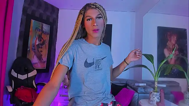 Ciara HotTs online show from May 12, 2026, 11:27 am