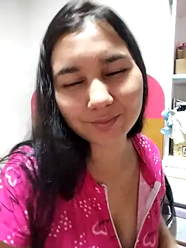 Snapshot of Merliah_1 chatting on February 10, 2026, 3:55 pm Merliah 1 online show from February 10, 2026, 3:55 pm