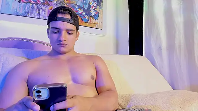 Snapshot of jhon_nicolas chatting on February 17, 2026, 8:50 pm jhon nicolas online show from February 17, 2026, 8:50 pm