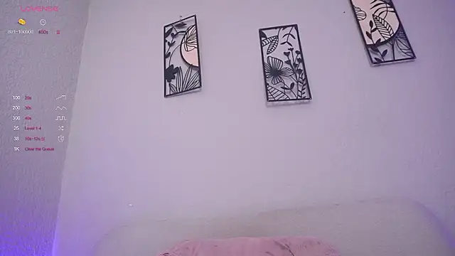 loveegirll1 online show from February 14, 2026, 4:13 am