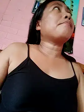 hot pilipina25xxx online show from June 21, 2026, 5:24 am