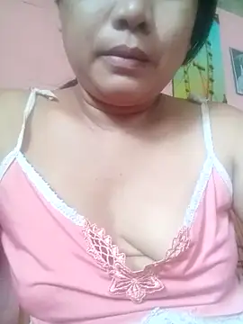 hot pilipina25xxx online show from June 17, 2026, 1:16 am