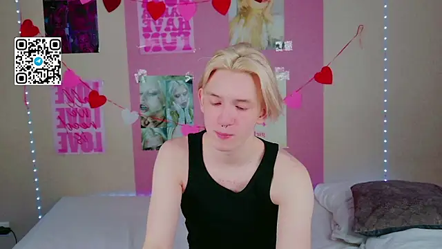 Snapshot of Ron_Vilss chatting on March 1, 2026, 6:02 am Ron Vilss online show from March 1, 2026, 6:02 am