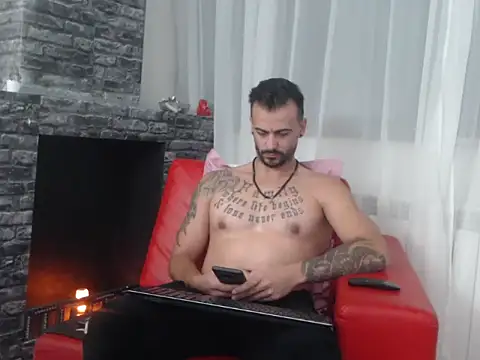 Snapshot of RyanxCole chatting on February 12, 2026, 10:37 am RyanxCole online show from February 12, 2026, 10:37 am