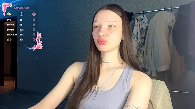 LumPetal online show from March 3, 2026, 3:46 am