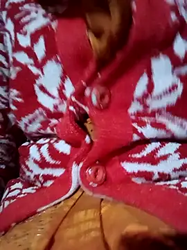 Komal9080 online show from February 4, 2026, 3:18 pm