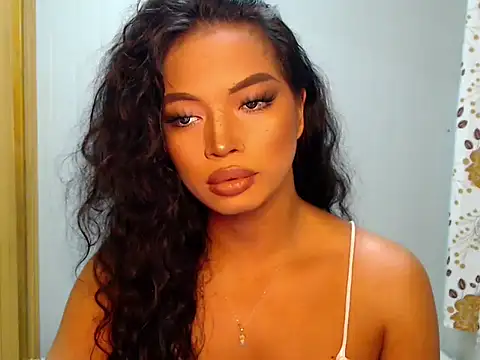 Snapshot of girlyteengrl chatting on February 24, 2026, 11:11 am girlyteengrl online show from February 24, 2026, 11:11 am