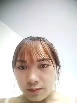 Snapshot of cute-hiphop chatting on July 9, 2026, 5:30 am cute-hiphop online show from July 9, 2026, 5:30 am