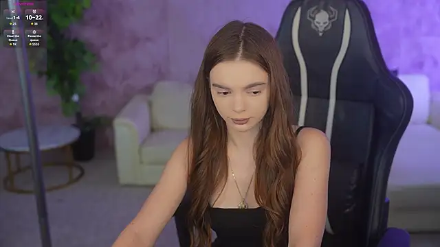 Zlata Sky online show from October 30, 2025, 7:44 pm